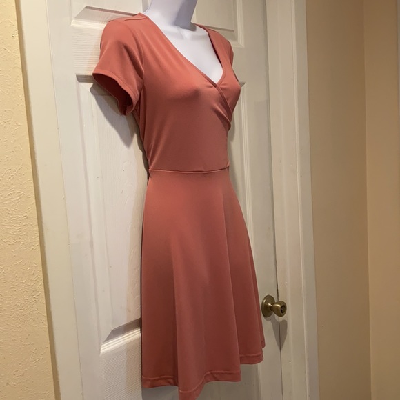 maurices pink v-neck a-line fit & flare dress M - Picture 2 of 12